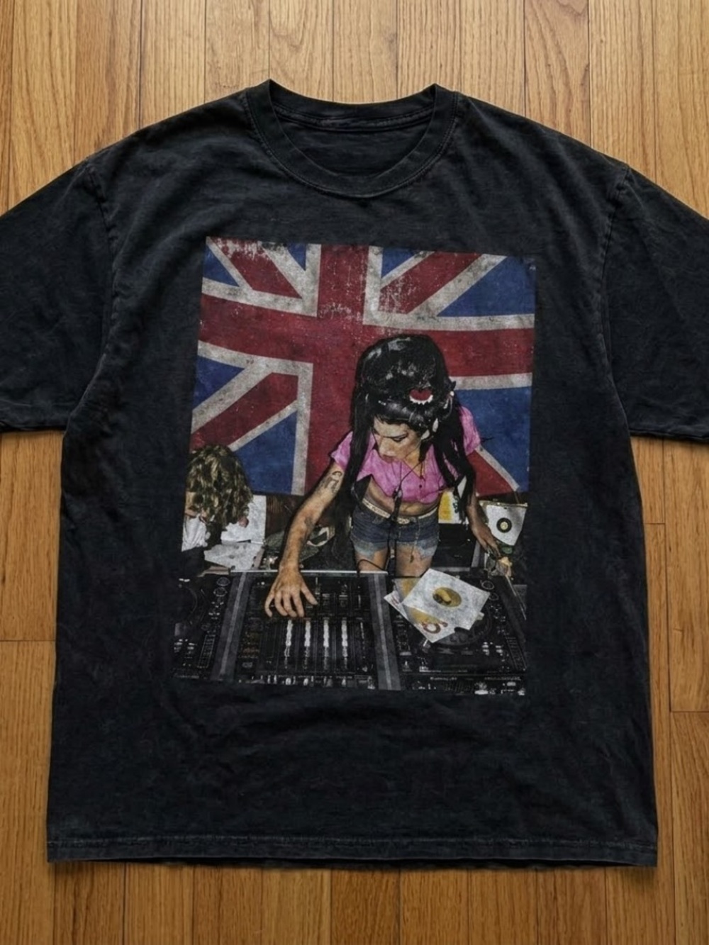 Black Kids' Graphic DJ Union Jack T-Shirt - Pink Accent